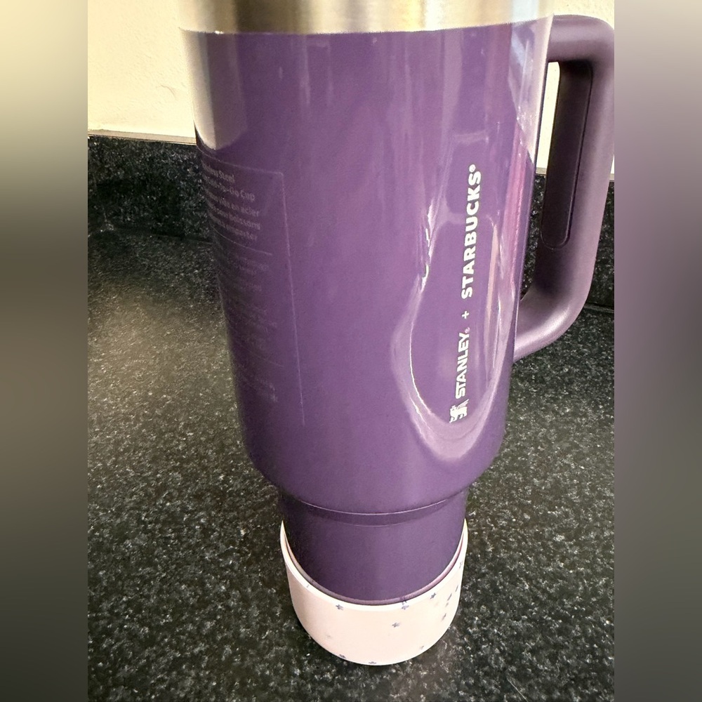 Starbucks X Stanley 2026 - 40oz Stainless Steel Tumbler - Picture 3 of 4